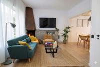 Family Home 3 mins Walk Beach & Village - Ferienwohnung Caldes d'Estrac