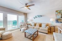 Playing Hooky Islander E 7012 - Elegant oceanfront condo with pool & gym access - B&B Fort Walton Beach
