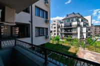Rea Victoria - Stylish Studio With Private Parking - Chambres d'hôtes Sofia