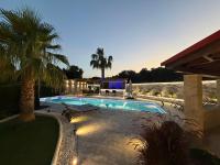 Villa Helios Luxury Sea View Villa with Private Pool Gym and BBQ Area - Bed and Breakfast Poseídi