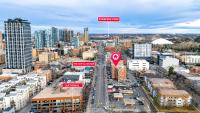 Walk Score 95 Downtown 1BR, Balcony, Parking Incl - B&B Calgary