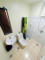Cebu City 1-BR w Balcony, Pool & Gym Access - Chambres d'hôtes Cebu