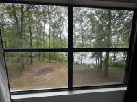 Lakefront 2BR Getaway - Chambres d'hôtes Griffin