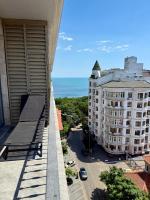 Шикарні апартаменти біля моря - B&B Odesa