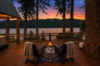 Doc Roy's Legacy on Fish Lake by NW Comfy Cabins - B&B Leavenworth