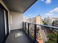 Apartment mit 2 Schlafzimmern und Balkon