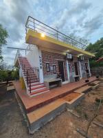 Junction Box Forest Hostel - B&B Auroville