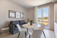 Superior One-Bedroom Apartment with Balcony