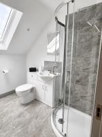 No2 Burnaleen Cottage - 3BR, Scenic Edge, Patio, Parking, Sleeps 6 - B&B Docking
