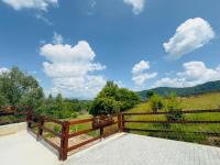 Panorama Hill Retreat by Casa Calatorului - Chambres d'hôtes Râşnov