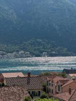 MonteBay Residence - Bed and Breakfast Kotor