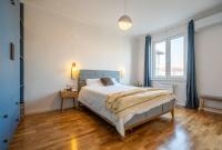 Sunlit Boutique 1 Bedroom Apartment in City Centre - Chambres d'hôtes Sofia