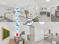 BAT Home Solutions Trierweiler - alles was ein Hotel nicht bietet - 5 Apartments 40 bis 120 qm für bis zu 29 Personen - 5-Raum-Apartment barrierefrei - 60 qm Balkon mit Blick bis Luxemburg - einzeln bis komplett buchbar - 3 Min zur A64 - Chambres d'hôtes Trierweiler