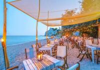 Beautiful Studio with Terrace in Thracian Cliffs - B&B Bozhurets