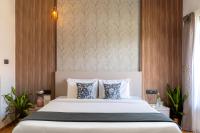Saffronstays Crimson Crest - B&B Khopoli