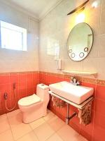 1bhk 2bhk Family Apartment Near beach - B&B Candolim
