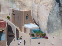 Litheos Santorini Luxury Cave Suites - B&B Vourvoúlos
