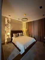 Шикарный LUX апартамент Шымкента - Ferienwohnung Schymkent