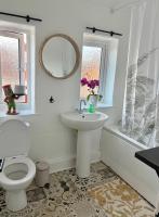 Piotr House - B&B Warrington