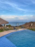 Oceanfront Villa, Punta Mango - B&B Jucuarán