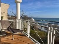 Meerblickvilla "Prinz Heinrich" - Appartement Molenblick - B&B Sassnitz