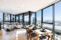 Skyline Serenity 2BR Apt with River & City Views - Chambres d'hôtes Brisbane