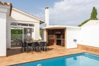 Villa Evelyn by Villa Select - B&B Alaior