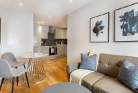 Smart 1BR Apt in Central Eastleigh near Train - B&B Eastleigh