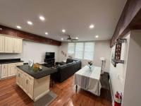 Dune Escape | Specious 2BR Near Warren Dunes - Chambres d'hôtes Sawyer