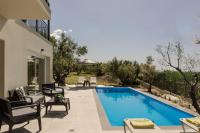 Olive Grove Villa - Chambres d'hôtes Trapezaki
