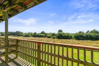 Family Suite with Kitchen - Pool and Hot Tub Sleeps 6 - Bed and Breakfast Ocean Shores