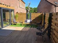 L'Oasis de Détente - La Parenthèse - gîte 6 personnes avec 1h d accès à la piscine privée et terrasse aménagée par nuit réservée - climatisation - 2km de Pairi Daiza - Chambres d'hôtes Gages