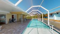 House with Beach Access Point Just Around the Corner - B&B Marco Island