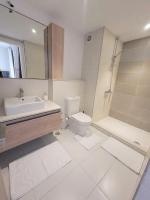 Chill Vibes 2-BR Chalet at Marina marassi - B&B El Alamein