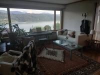Zimmer mit Panoramablick auf den Zürichsee mit eigenes Bad und Terassenzugang - Ferienwohnung Schmerikon