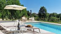 Villa ZE Istrian Design Villa with Massage Pool - Chambres d'hôtes Vela Traba