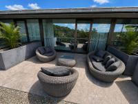 Lake Vibe Exclusive Holiday Home, Bodensee, SUP included - B&B Öhningen