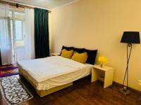 Уютный уголок рядом с ЦУМом и ГУМом - B&B Bishkek