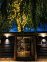 The Tree House Unique Stay With Wood Fired Hot Tub - B&B Wigtoft