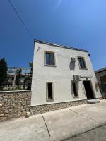 Maison Gaponovi 21 - Bed and Breakfast Koetaisi