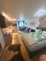 Emerald Alpine Apartment Seefeld - Bed and Breakfast Seefeld in Tirol