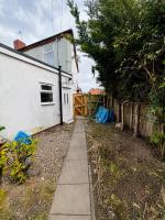 SwankyApartmentNearM5withParking - B&B Oldbury