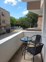 Skopje city center apartment with private parking - Chambres d'hôtes Skopje
