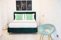 Victry's Houses Chiaia - B&B Naples