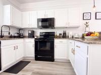 Sanctuary at Oaks - Full Kitchen , Near I75 - B&B Gainesville