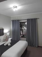 Lwakhanya's Oasis BnB - B&B Johannesburg