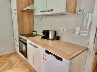 Modern Renovated Central Apartment with Balcony - Ferienwohnung Wien