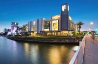 Modern Broadbeach Apartment City View - B&B Gold Coast