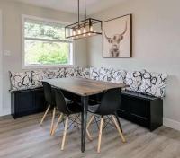 Local Coffee AC 75 min Banff Backyard - Bed and Breakfast Calgary