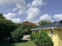 Villa intimiste avec piscine privée - B&B Sainte-Luce